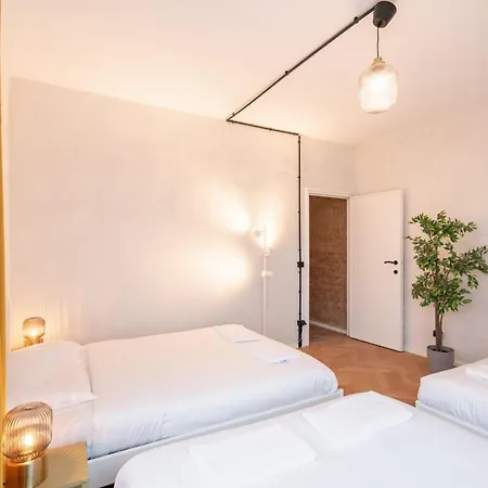 Apartament Very Large Station Antwerpia